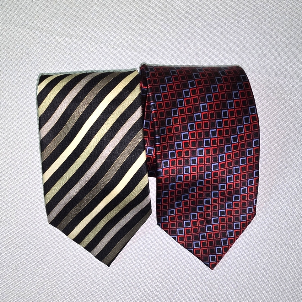 Colours By Alexander Julian Lot Of 2 Elegant Striped & Geometric Patterns Work